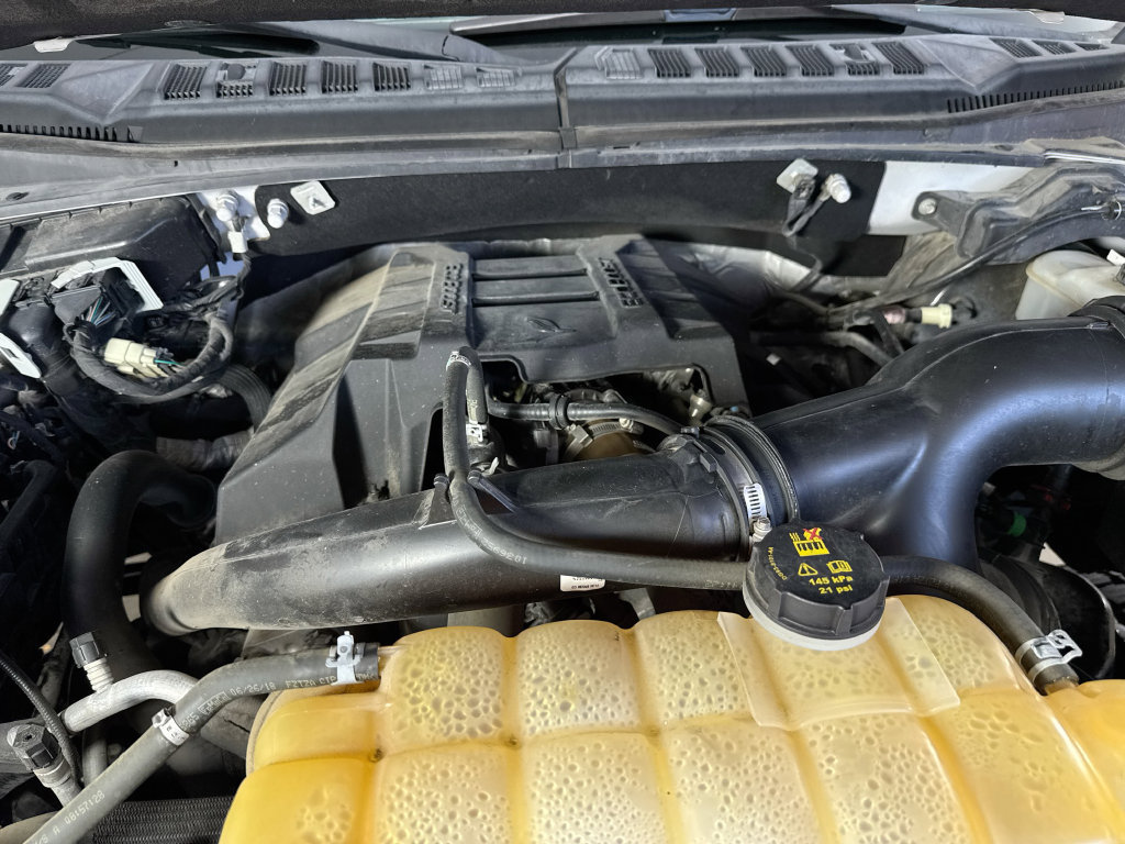 Used 2018 Ford F150 XLT w/ Equipment Group 302A Luxury AWD/4WD image 37
