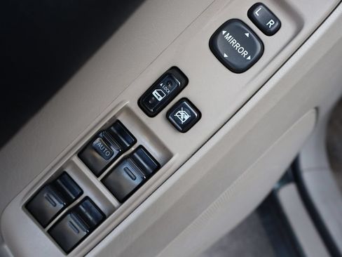 Used 2006 Toyota 4Runner SR5 AWD/4WD image 27