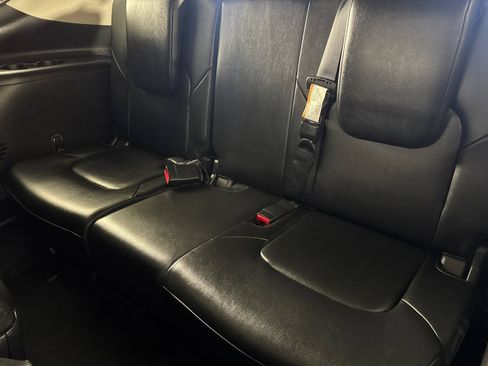 Used 2024 Nissan Armada SL w/ Captain's Chairs Package AWD/4WD image 12