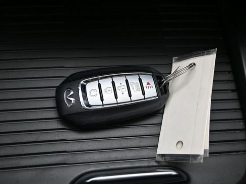 Used 2020 INFINITI QX50 Luxe w/ Navigation Package image 30