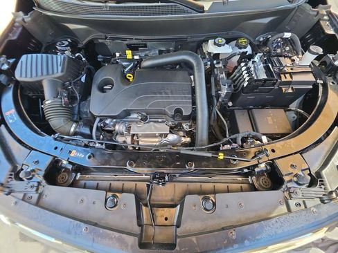 Used 2025 Chevrolet Equinox LT FWD image 31