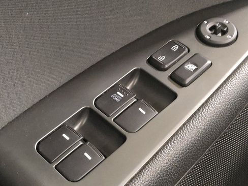 Used 2015 Kia Optima LX FWD image 27