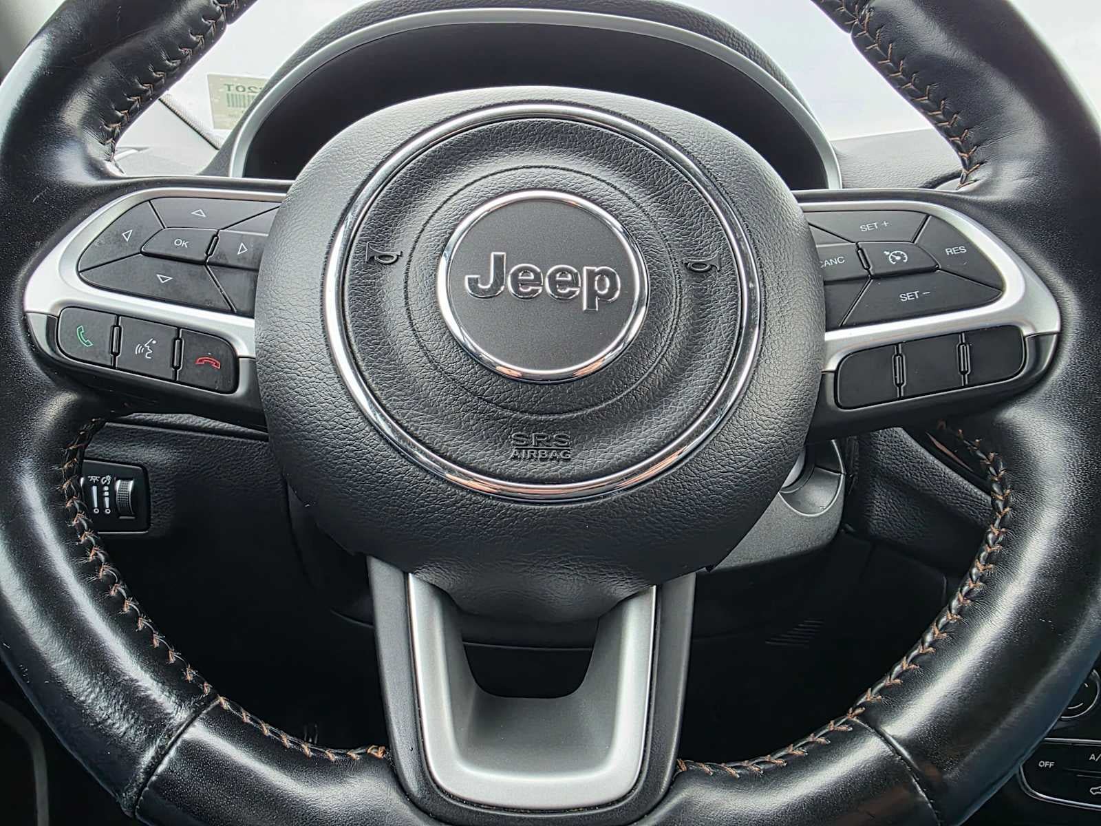 Used 2020 Jeep Compass Limited AWD/4WD image 23