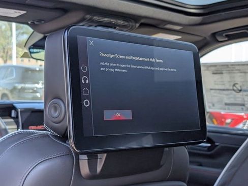 New 2026 GMC Yukon XL AT4 Ultimate AWD/4WD image 21