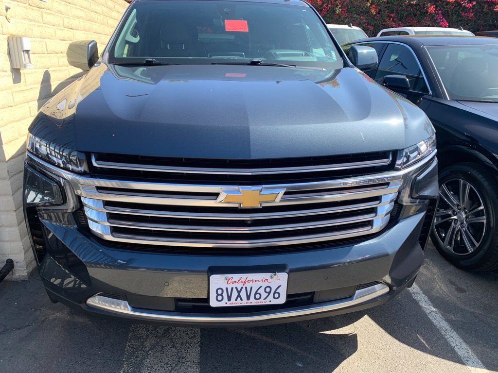 Used 2021 Chevrolet Suburban High Country AWD/4WD image 4