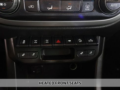 Used 2022 Chevrolet Colorado ZR2 AWD/4WD image 6