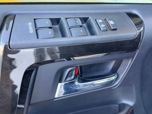 Used 2015 Toyota 4Runner TRD Pro image 13