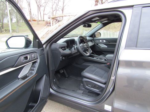 New 2026 Ford Explorer Tremor w/ Tremor Ultimate Package image 12