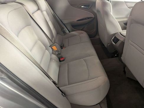 Used 2023 Chevrolet Malibu LT FWD image 28