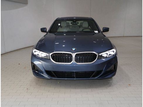 Used 2026 BMW 330i Sedan w/ Premium Package RWD image 9