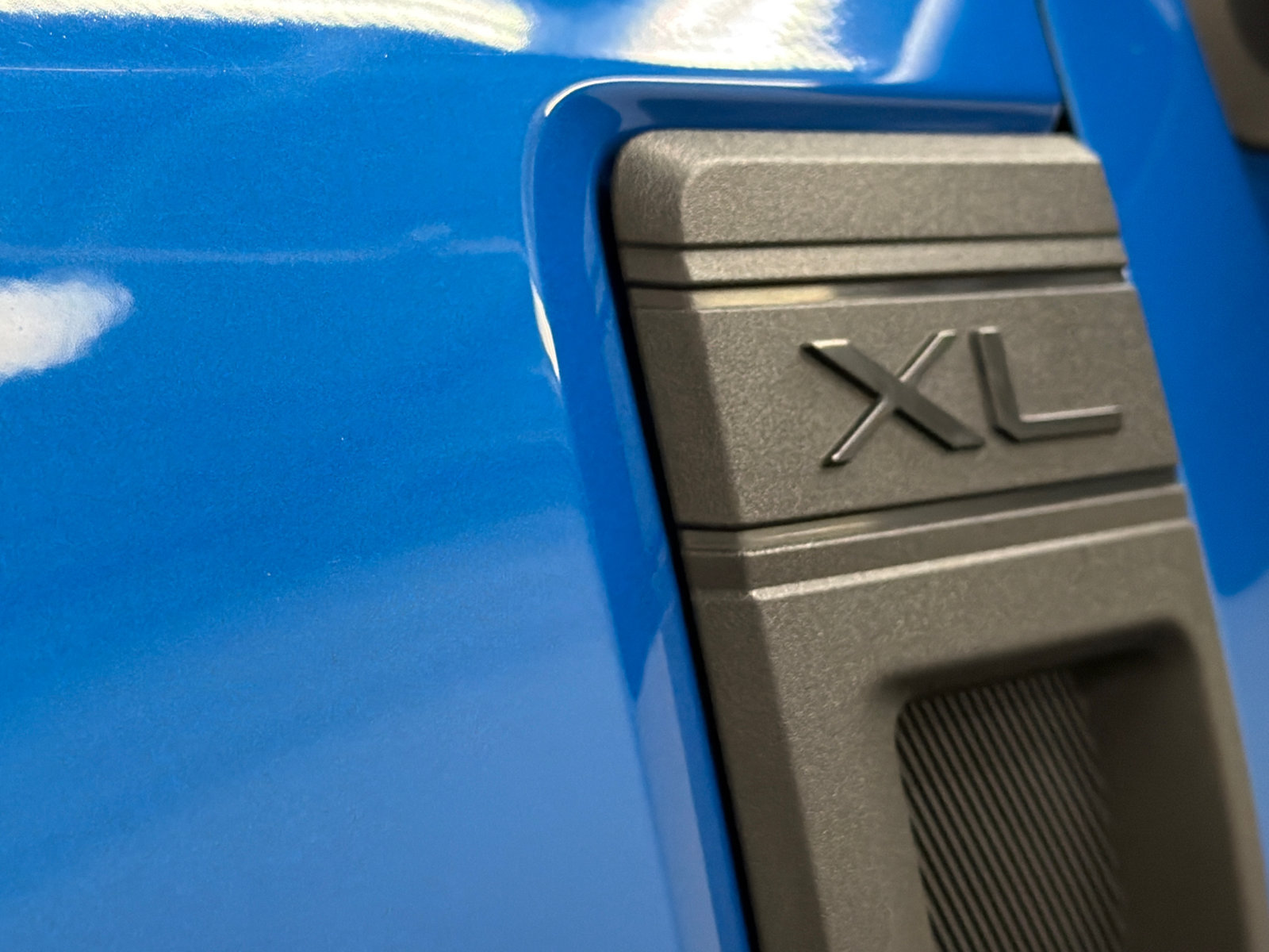 Used 2022 Ford Maverick XL FWD image 13