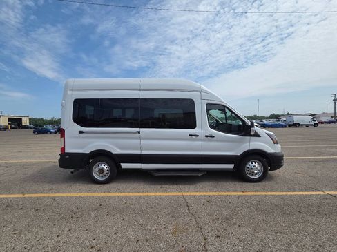 Used 2024 Ford Transit 350 XL AWD/4WD image 9