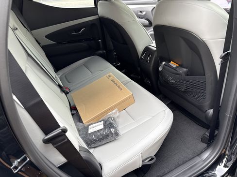 New 2026 Hyundai Santa Cruz Limited image 14