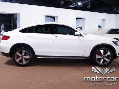 Used 2017 Mercedes-Benz GLC 300 4MATIC Coupe image 8