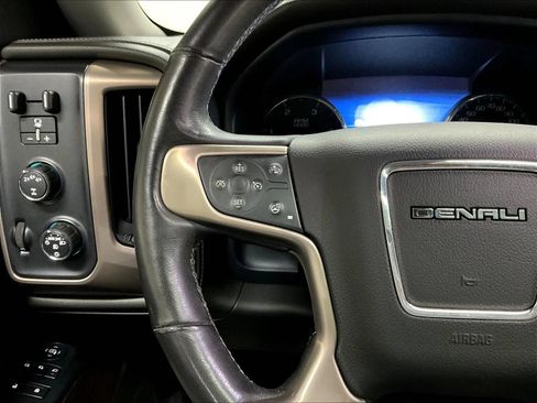Used 2018 GMC Sierra 2500 Denali w/ Duramax Plus Package AWD/4WD image 20
