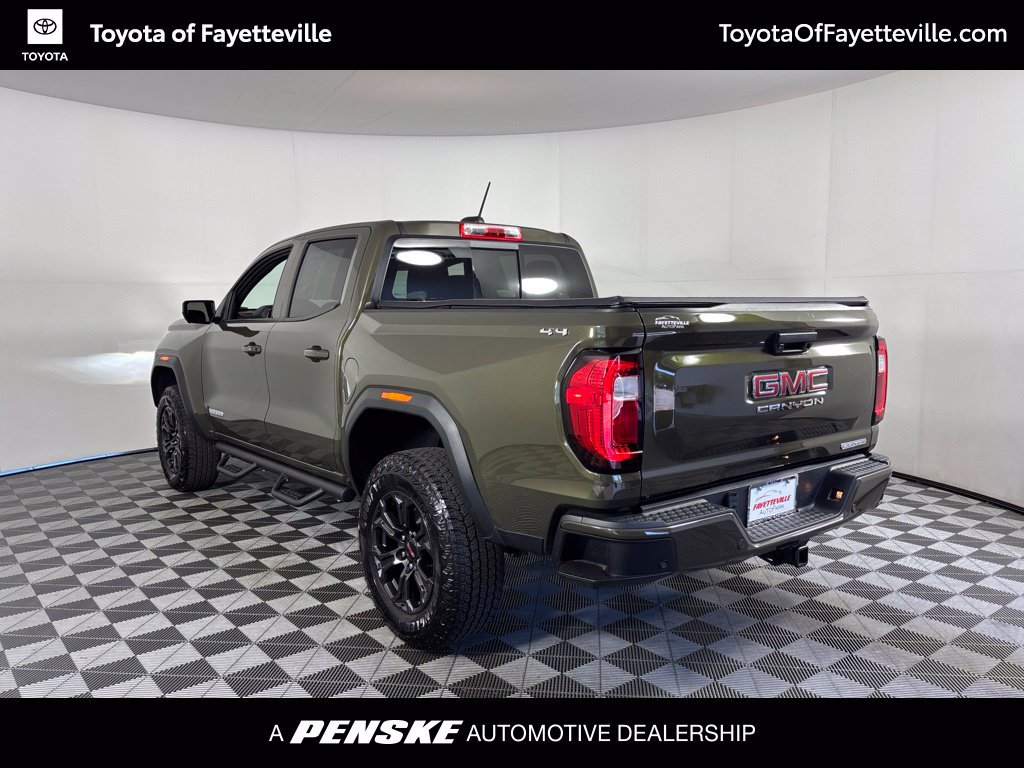 Used 2025 GMC Canyon Elevation w/ Technology Package AWD/4WD image 3