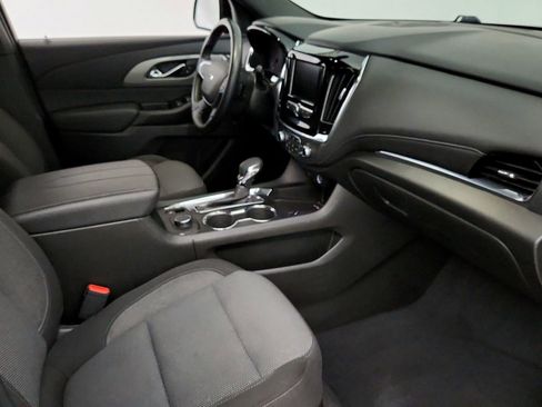 Certified 2023 Chevrolet Traverse LT w/ Midnight/Sport Edition FWD image 29