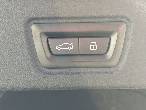 Used 2021 BMW X5 xDrive40i w/ Convenience Package image 10