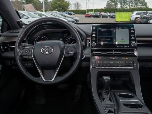 Used 2021 Toyota Avalon Limited w/ Advanced Safety Package image 6