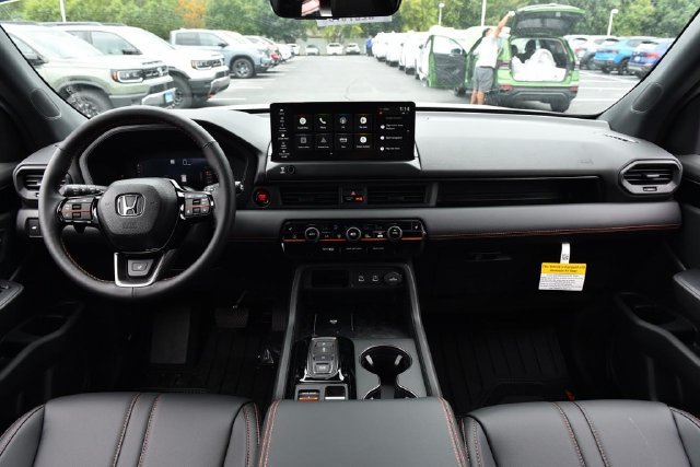 New 2026 Honda Pilot TrailSport image 7