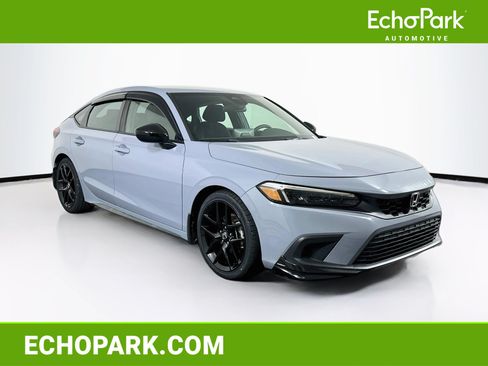 Used 2022 Honda Civic Sport image 1