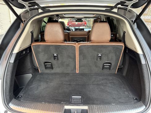 Used 2022 Acura MDX SH-AWD w/ Advance Package image 29