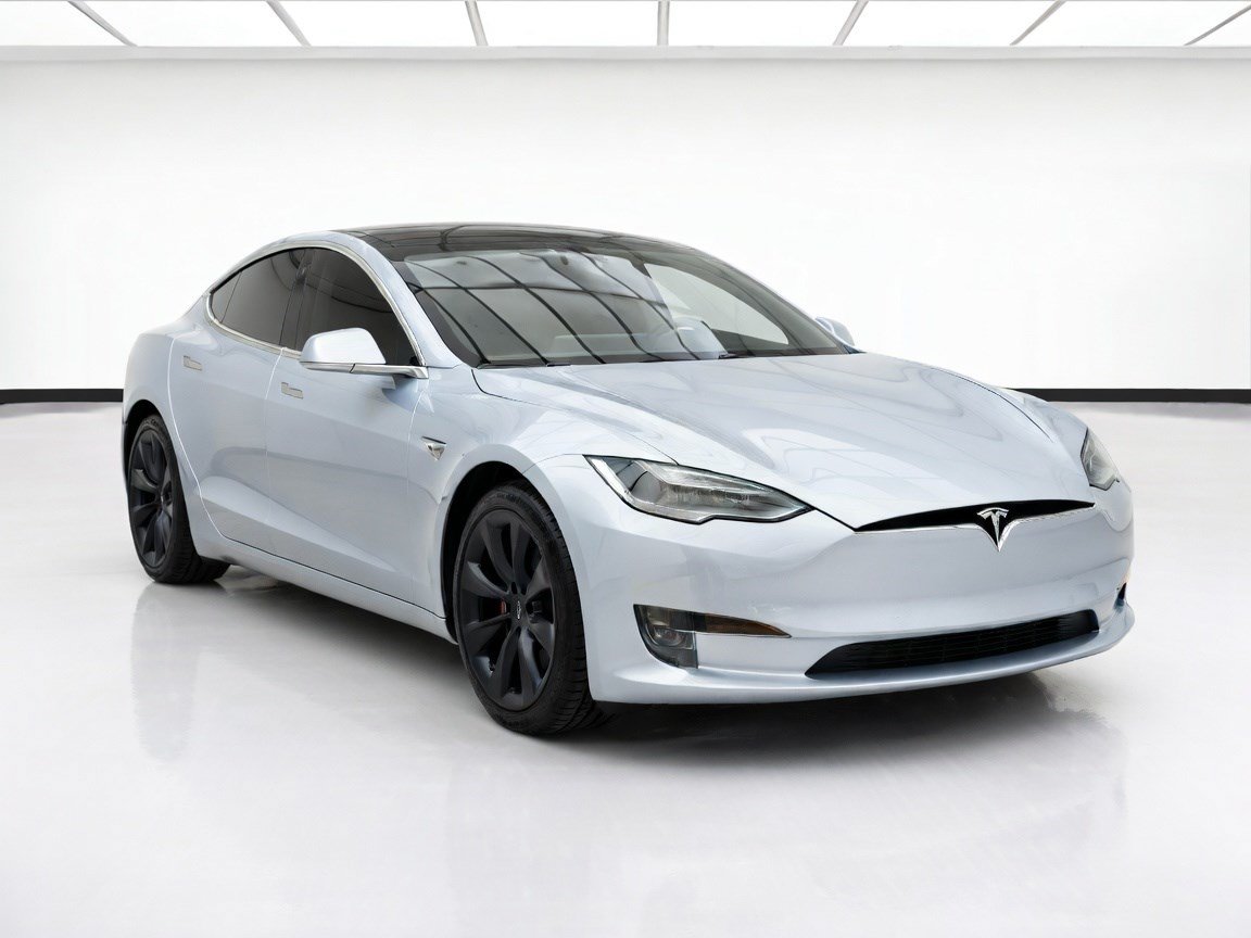 Used 2014 Tesla Model S P85 RWD image 3