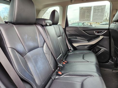 Certified 2023 Subaru Forester Limited image 15
