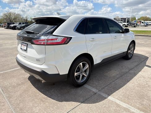 Used 2020 Ford Edge SEL w/ Convenience Package image 8