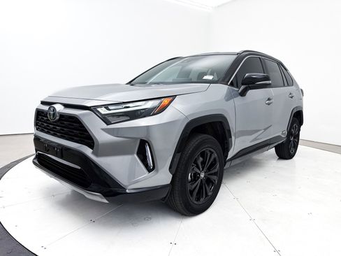 Used 2023 Toyota RAV4 XSE image 15