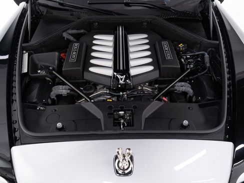 Certified 2019 Rolls-Royce Wraith RWD image 45