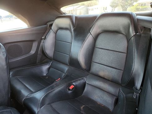 Used 2020 Ford Mustang GT Premium image 5