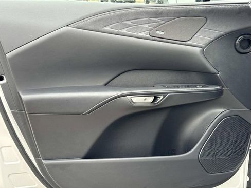 Certified 2025 Lexus RX 350 AWD w/ Convenience Package image 17