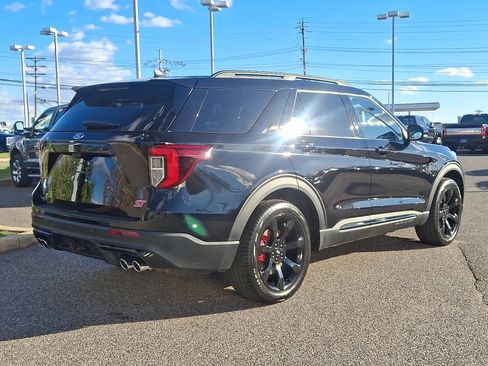 Certified 2024 Ford Explorer ST w/ Equipment Group 401A image 10