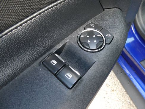 Used 2015 Ford Mustang Coupe RWD image 23