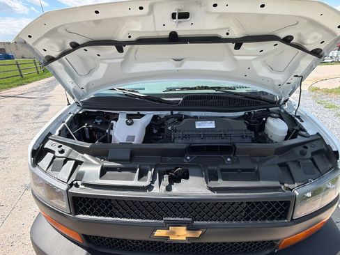 New 2025 Chevrolet Express 2500 w/ Driver Convenience Package RWD image 6