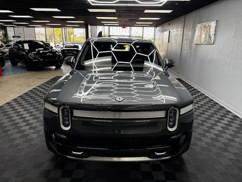 Used 2022 Rivian R1T Launch Edition image 5