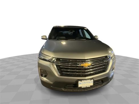 Used 2023 Chevrolet Traverse LT w/ LPO, Floor Liner Package image 3