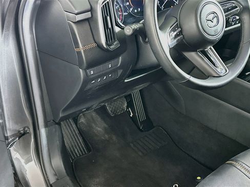 Used 2025 MAZDA CX-50 AWD 2.5 S w/ Premium Plus Pkg image 17