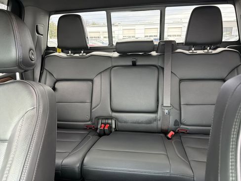 Used 2024 GMC Sierra 2500 Denali w/ Denali Reserve Package image 19