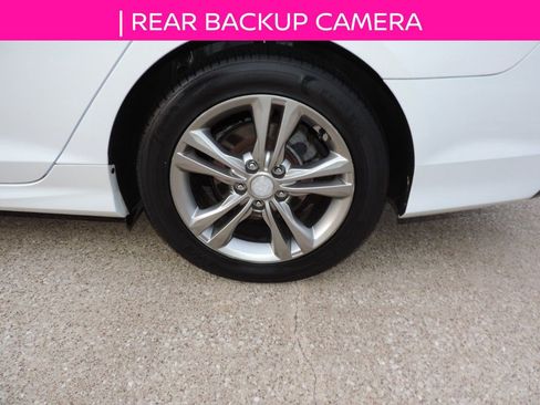 Used 2018 Hyundai Sonata Limited image 13