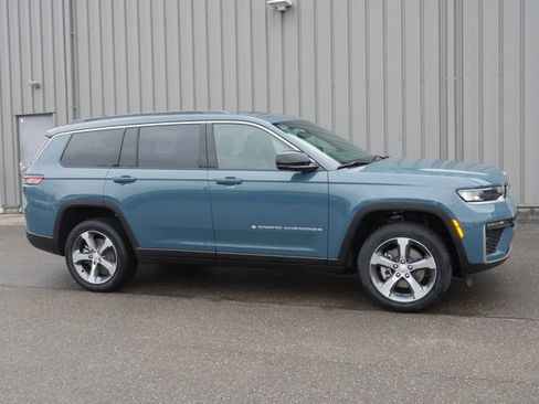 New 2026 Jeep Grand Cherokee L Limited image 6