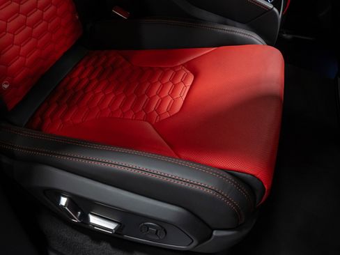 Used 2021 Lamborghini Urus $308K MSRP! image 89