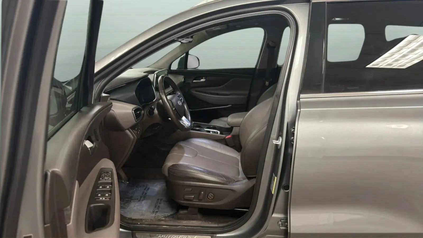 Used 2019 Hyundai Santa Fe FWD w/ Cargo Package image 21