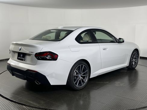 Certified 2025 BMW 230i xDrive Coupe w/ Premium Package AWD/4WD image 4