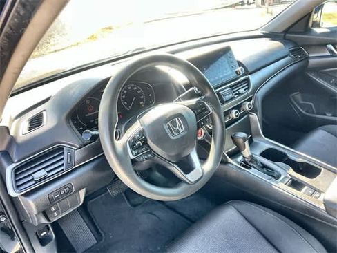 Used 2019 Honda Accord LX image 15