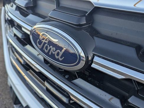 New 2026 Ford Explorer Active image 24