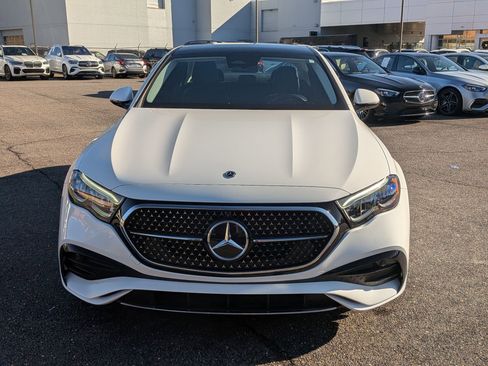 Certified 2024 Mercedes-Benz E 350 4MATIC Sedan image 8