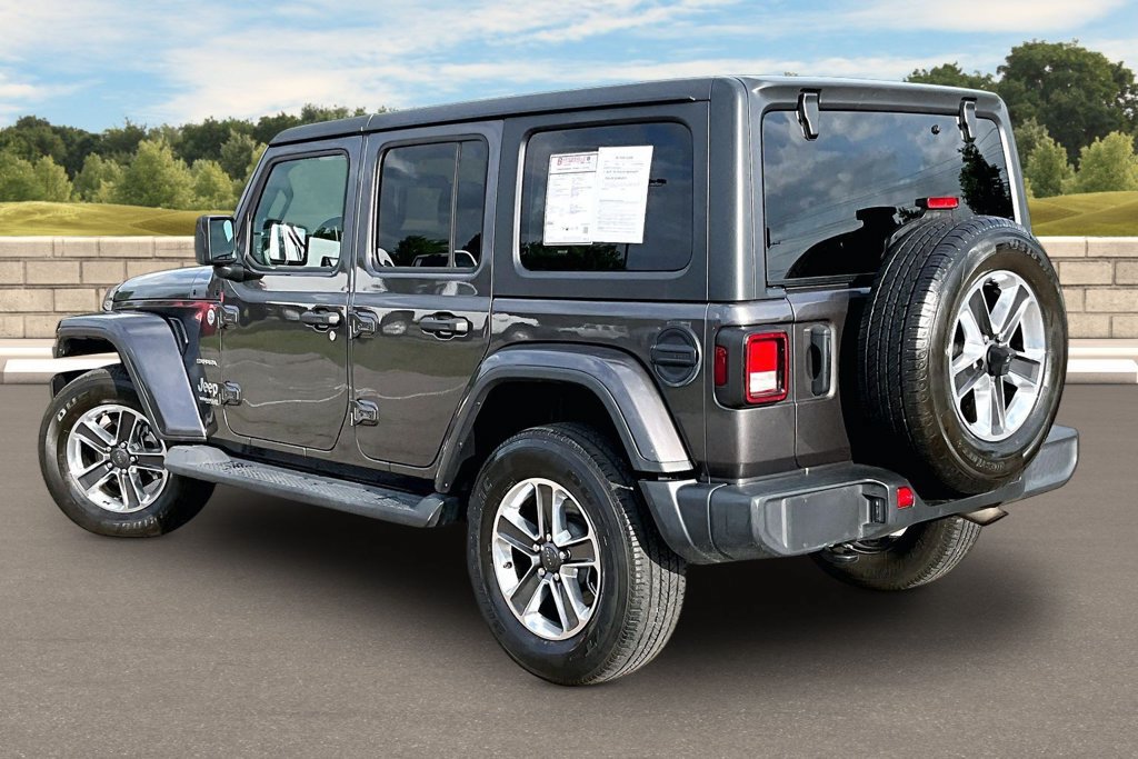 Used 2021 Jeep Wrangler Unlimited Sahara AWD/4WD image 11