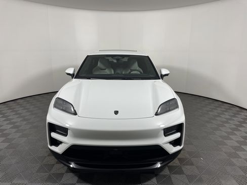 New 2025 Porsche Macan Turbo Electric image 10